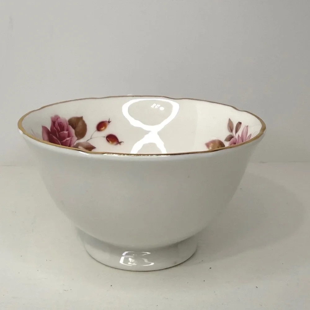 Royal Grafton Fine Bone China Teacup Rose Floral Gold Rim Made in England